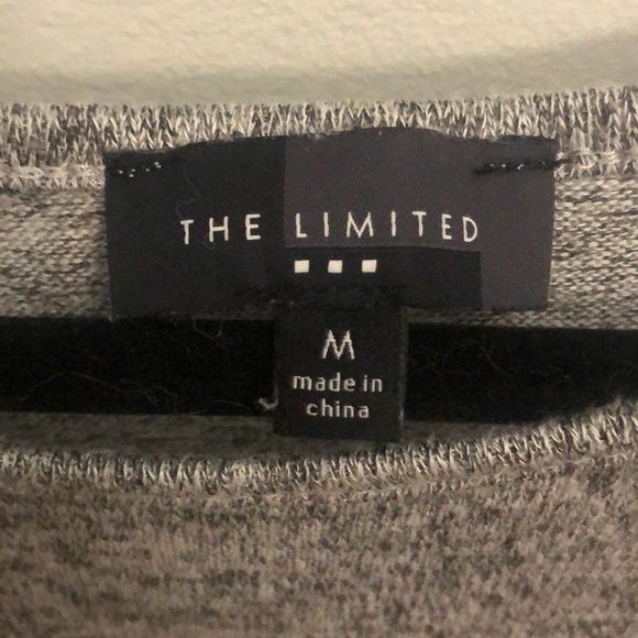 Knit Grey Three-Quarter Length Sleeve Tapered Top - Picture 5 of 12